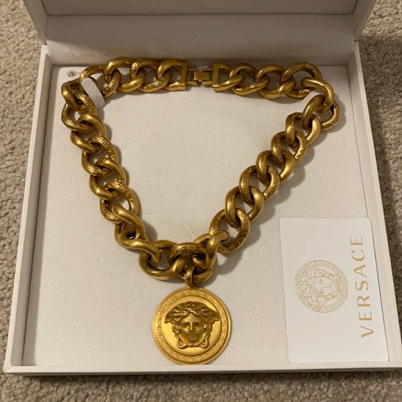 RARE VERSACE MEDUSA HEAD CHAIN - Picture 5 of 7